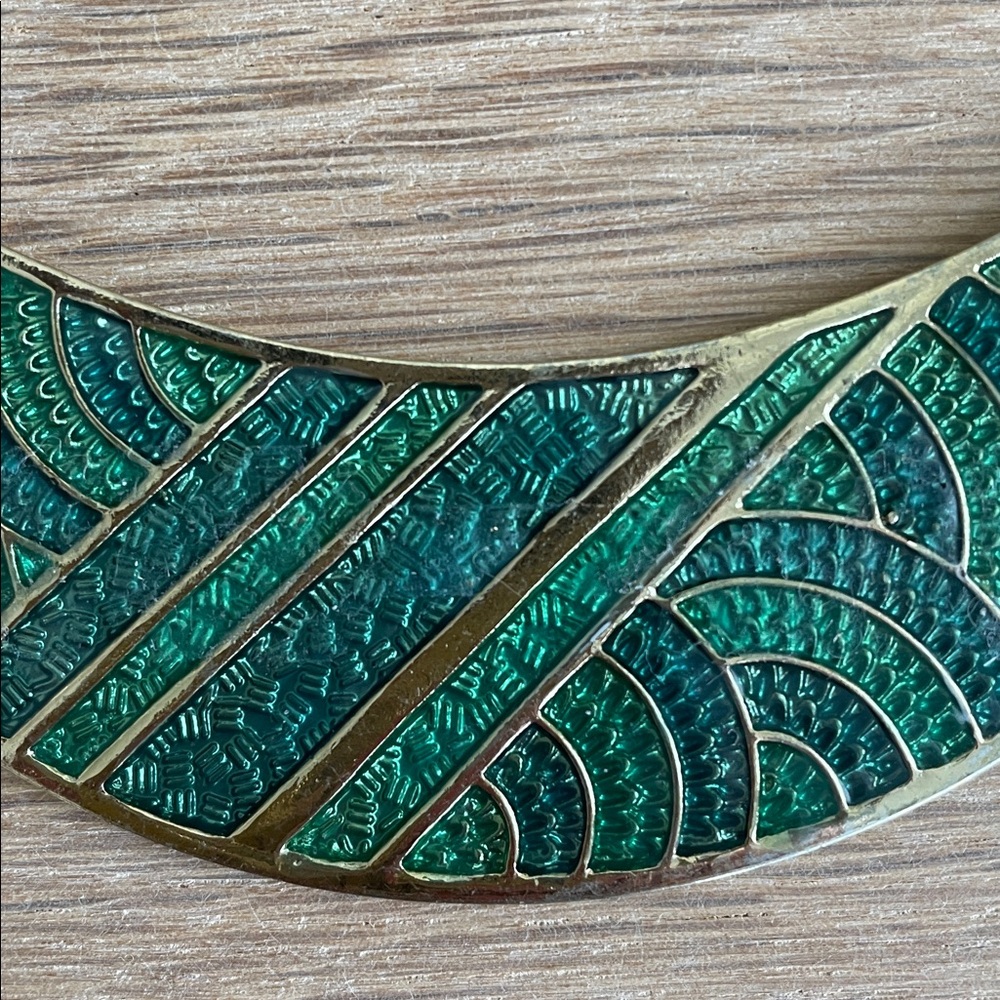 VINTAGE ART DECO BIB NECKLACE Green Brass Egyptian Revival Crescent Collar - Picture 7 of 10